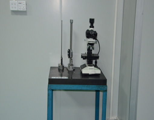 产品检测设备（显微镜、数显高度规）